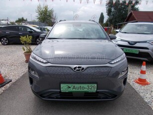 HYUNDAI KONA EV 39kWh Comfort !!7000KM!!MINDEN ÉVES SZERVIZ(OK)!SÁV-TÁV TARTÁS!SZALON ÁLLAPOT!MINT AZ ÚJ!GARI!