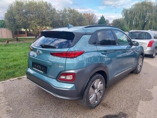 HYUNDAI KONA EV 39kWh Comfort Plus GYÁRI GARANCIA. NAGY NAVI. KRELL HIFI. ÜLÉSFŰTÉS.ÁFÁS