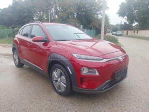 HYUNDAI KONA EV 39kWh Style GYÁRI GARANCIA. MEGKÍMÉLT.NAGY NAVI. KRELL HIFI. ÜLÉSFŰTÉS.ÁFÁS