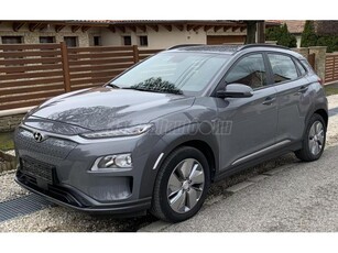 HYUNDAI KONA EV 64kWh Comfort 3 fázis. Garanciálisan cserélt új motor!