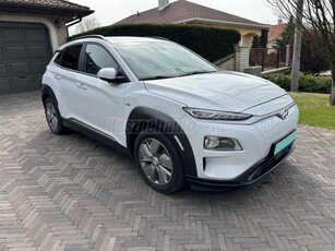 HYUNDAI KONA EV 64kWh Premium 3 Fázis