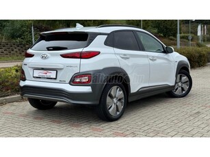 HYUNDAI KONA EV 64kWh Premium BŐR / KAM / PANTETŐ / KEYLESS / FULL EXTRA