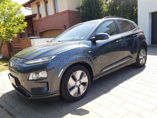 HYUNDAI KONA EV 64kWh Style Edition HŐSZIVATTYÚ-- HEAD UP -HOLLTÉR FIGYELŐ -FÉLBŐR BELSŐ !