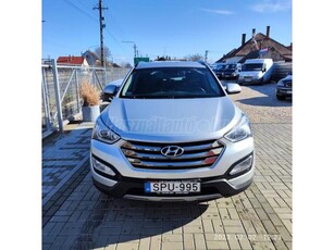 HYUNDAI SANTA FE 2.2 CRDI EXECUTIVE 7 személyes. KÉZI VÁLTÓ