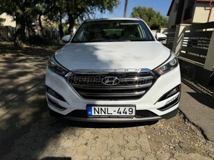 HYUNDAI TUCSON 1.7 CRDi Premium EGYEDI RENDELÉSŰ