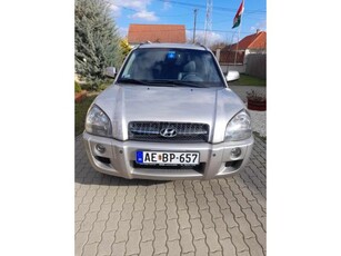 HYUNDAI TUCSON JM - 2.0 CVVT Dynamic 4WD