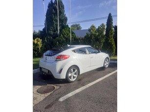 HYUNDAI VELOSTER 1.6 GDI Life Navi.tolatókamera