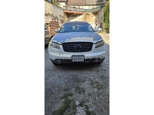 INFINITI FX35 3.5 V6 Aut 2 db egyben vagy külön