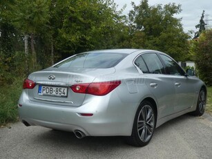 INFINITI Q50 2.2d (Automata)