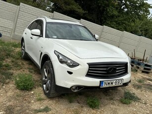 INFINITI Q70 3.7 V6 Sport Tech (Automata) EU6