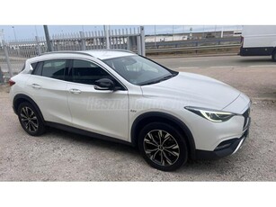 INFINITI QX30 2.2d Premium AWD DCT