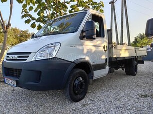 IVECO DAILY 35 S 14 3000 5.30-as platóval. Dupla kerekes