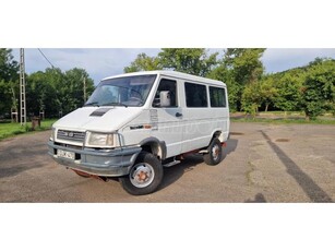 IVECO DAILY 4X4. 40-10. 9személyes!