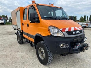 IVECO Daily 55 S 17 4x4 - Doka 7 szem. ponyvás + csörlő