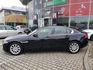 JAGUAR XE 2.0 l4P Prestige (Automata) M-o-i. .1 tulajos.szerviztörténet követhető