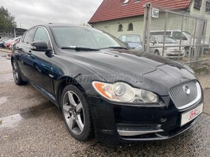 JAGUAR XF 2.7 D Luxury (Automata) XENON NAPFÉNYTETŐ F1 VÁLTÓ NAVI BÉZS BŐRBELSŐ ÜLÉSFŰTÉS TEMPOMAT 18ALU