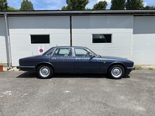 JAGUAR XJ 4.0 Sovereign (Automata)