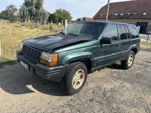 JEEP GRAND CHEROKEE 5.2 V8