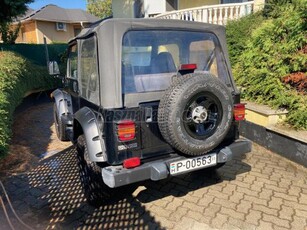 JEEP WRANGLER Hard Top 4.0 Sport