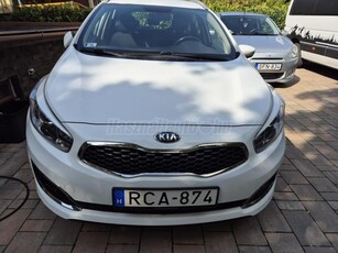 KIA CEE'D 1.4 CRDI Platinum