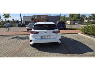 KIA CEE'D 1.4 CVVT Gold