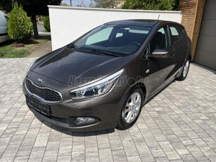 KIA CEE'D 1.4 CVVT LX Szkönyv. Téligumi. Friss műszaki!