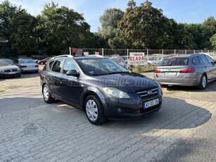 KIA CEE'D 1.4 EX