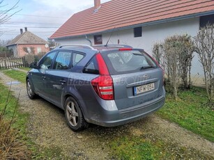 KIA CEE'D 1.4 EX Limited