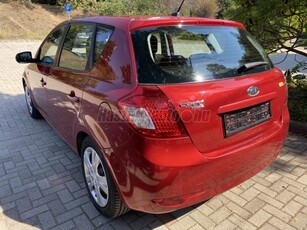 KIA CEE'D 1.4 L