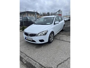 KIA CEE'D 1.4 LX KLÍMÁS. 6 LITERES FOGYASZTÁSSAL. SZERVIZKÖNYVEL!