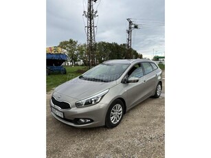 KIA CEE'D 1.6 CRDI EX