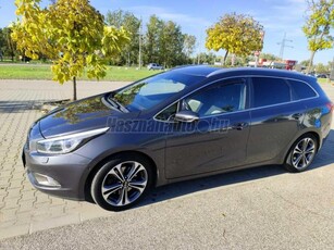 KIA CEE'D 1.6 CRDI Limitált Prémium Platinum