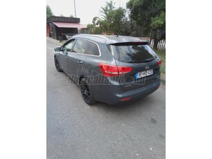 KIA CEE'D 1.6 CRDI UEFA