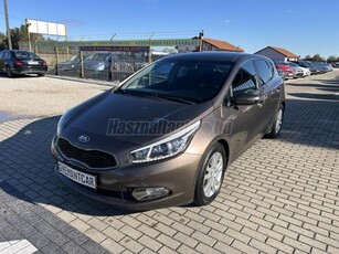 KIA CEE'D 1.6 GDI EX DCT Automata.Végig szakszervizben szervizelt.Megvigyázott