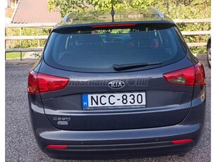 KIA CEE'D 1.6 GDI Jubileum