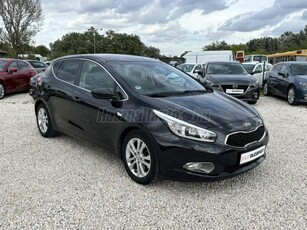 KIA CEE'D 1.6 GDI Limitált Prémium Gyári fény-Félbőr-Navi-Kamera-Digitklíma-Ülés és kormfűtés-Radar- Vez.szk