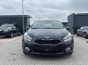 KIA CEE'D 1.6 GDI Limitált Prémium Vezetett szervízkönyv/tempomat/Tolatókamera