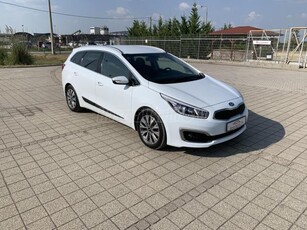 KIA CEE'D 1.6 GDI Limitált ÚJSZERŰ.SZ.KÖNYV.NAVI.KAMERA!!!!!