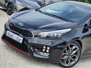 KIA CEE'D 1.6 TGDI GT SZERVIZKÖNYV-NAVIGÁCIÓ-KORMÁNYFŰTÉS-TOLATÓKAMERA-LED!