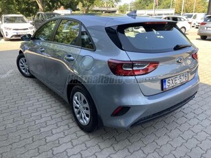 KIA CEE'D Ceed 1.0 T-GDI Silver Magyar. Szervizkönyv. Kamera