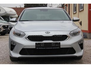 KIA CEE'D Ceed 1.4 MPI Platinum