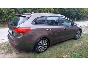 KIA CEE'D Ceed SW 1.4 MPI Silver Vision