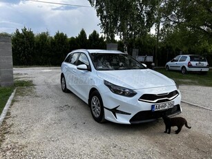 KIA CEE'D Ceed SW 1.5 T-GDI Silver PvP ingyen szervíz