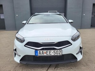 KIA CEE'D Ceed SW 1.6 CRDi HP Hybrid Gold DCT MAGYARORSZÁGI!!!ELSŐ TULAJDONOS!!!GYÁRI GARANCIA!!!ÁFÁS!!!