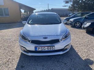 KIA CEE'D Pro1.6 CRDI EX