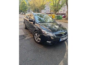 KIA CEE'D SW 1.4 EX