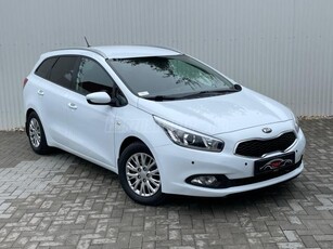 KIA CEE'D SW 1.6 CRDI EX Prémium MULTIMÉDIA.ÜLÉSFŰTÉS.PDC.LED.V.HOROG.TEMPOMAT.136 LE.!!MEGKÍMÉLT--MO-i--GARANCIA