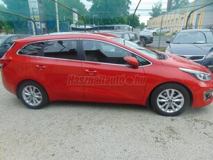 KIA CEE'D SW 1.6 GDI EX Limited DCT Magyar Vezetett szervizkönyv