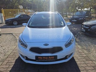 KIA CEE'D SW 1.6 GDI Limitált Prémium Automata váltó.panorámatető