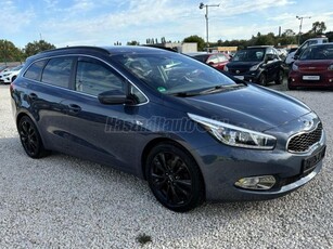 KIA CEE'D SW 1.6 GDI Limitált Prémium Navi-Digitklíma-Ülés- korm.fűtés-Tempomat-Android-Végig vez.szk.-Téli-nyári alu!